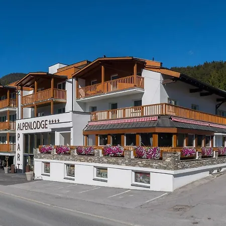 公寓式酒店 Alpenlodge 4*
