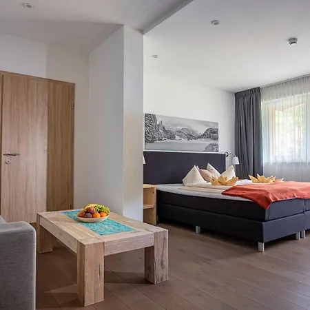 Апарт-отель Aparthotel Alpenlodge